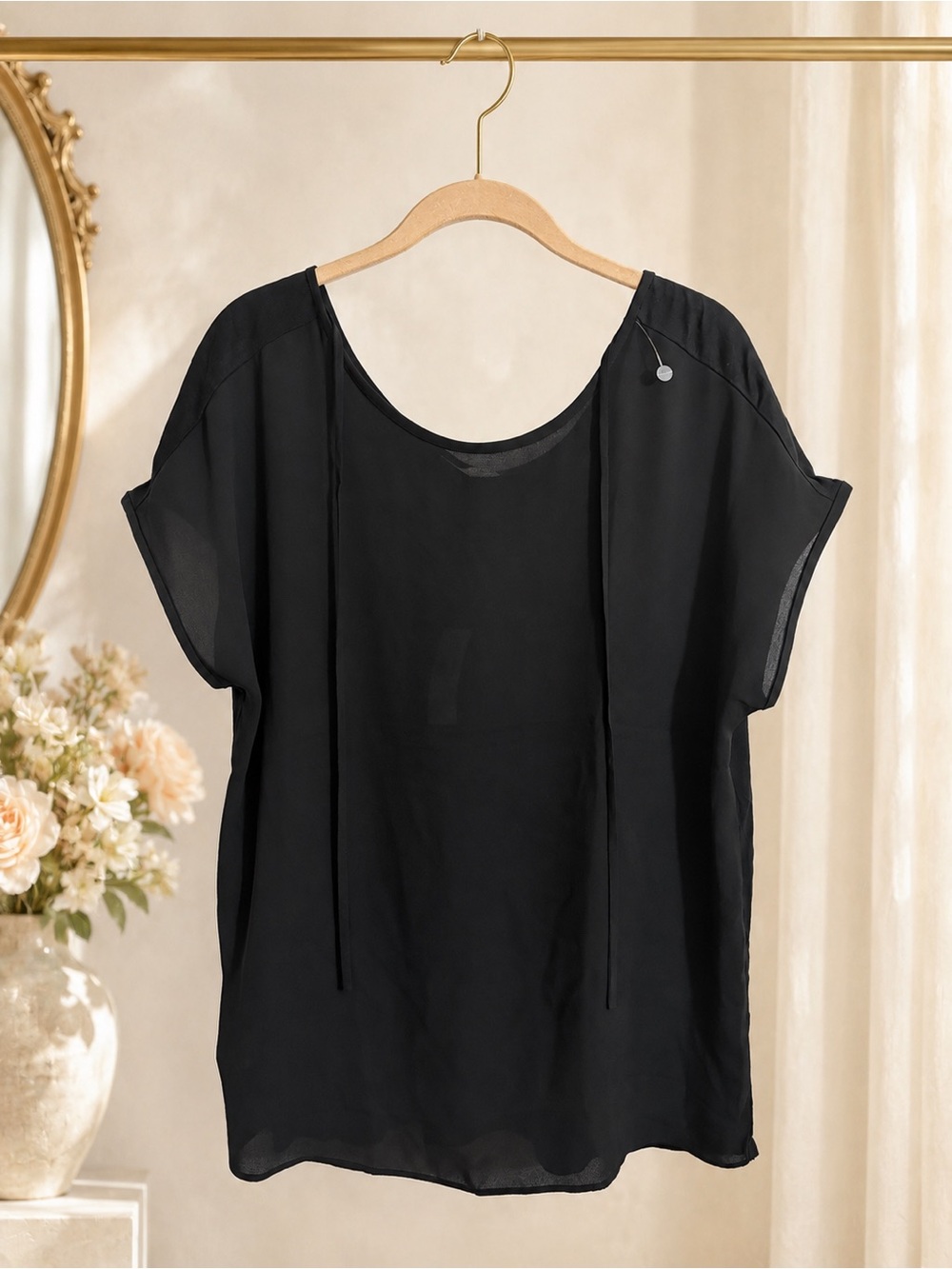 LOFT NWT Petal Sleeve Mixed Media Blouse Black Size S Style 452258